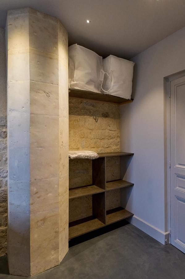 Appartement Montagnon - Les Suites Du Palais - Classe 4 Etoiles, Parking Prive, Vue Cathedrale, 3 Chambres, Primo C0Nciergerie Nevers Dış mekan fotoğraf